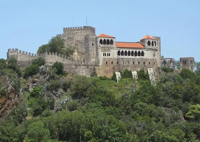 Дом отдыха Private Pool & House - Serenity Ансьян